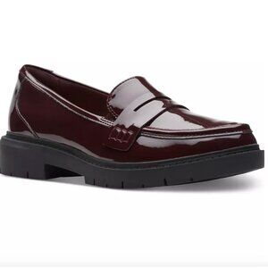 Clarks Collection Westlynn Ayla Round Toe Penny Loafers Burgundy Patent 8.5